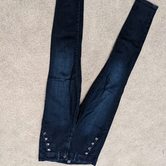 NWOT Gap skinny jeans - Picture 3 of 5